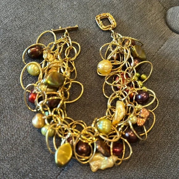 Elegant Gold and Brown Beaded Bracelet - Picture 1 of 4